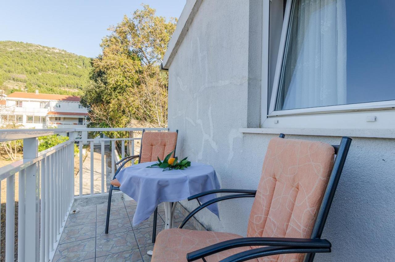 Apartments With A Parking Space Zuljana, Peljesac - 4574 المظهر الخارجي الصورة