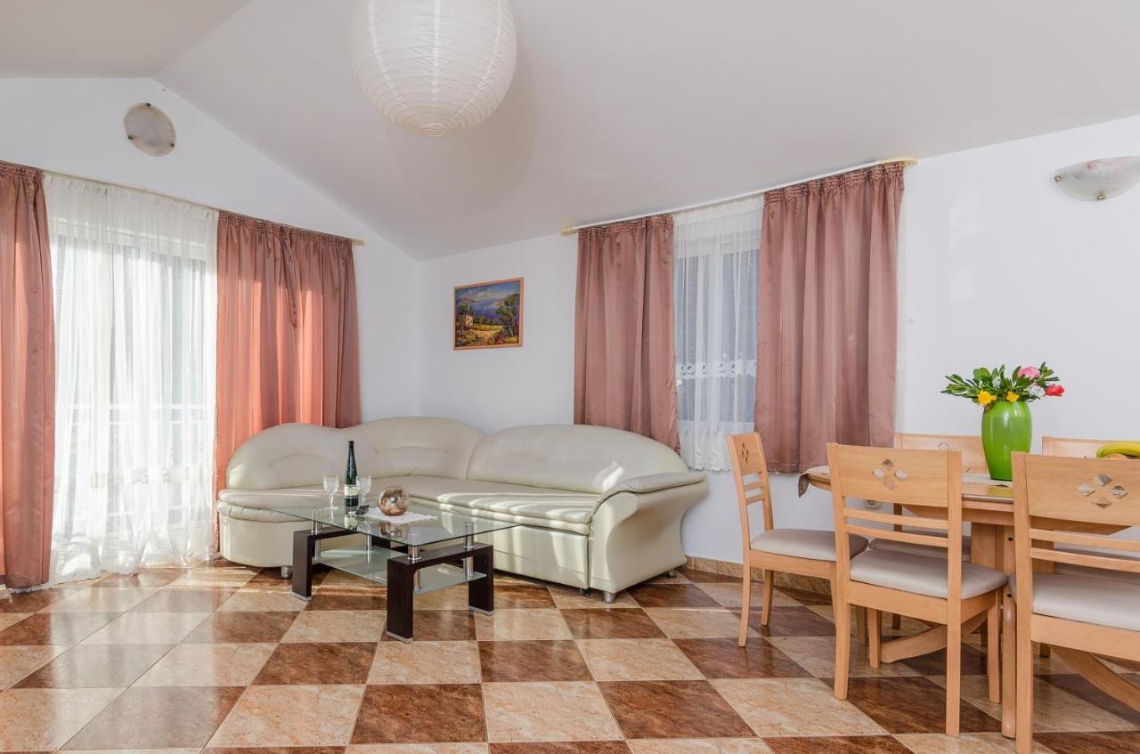 Apartments With A Parking Space Zuljana, Peljesac - 4574 المظهر الخارجي الصورة